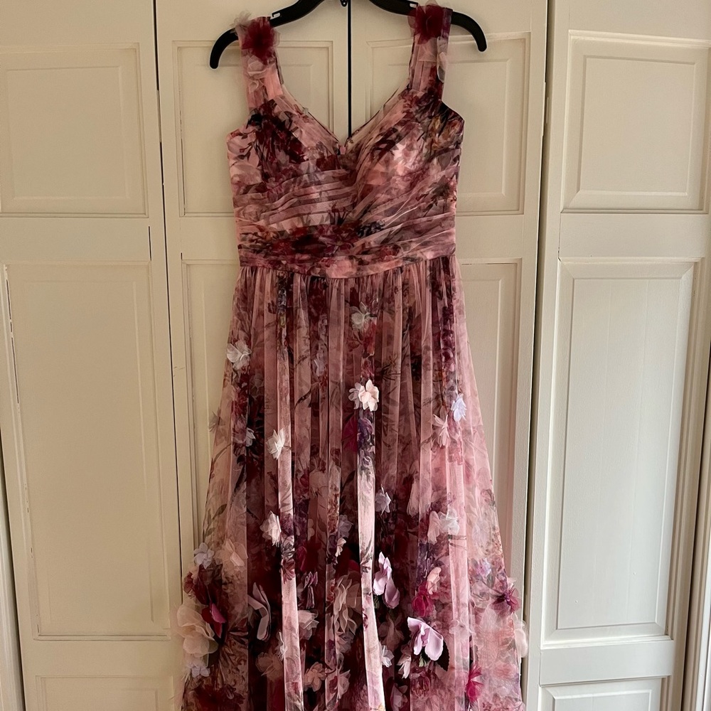 NWOT Marchesa Floral Gown.